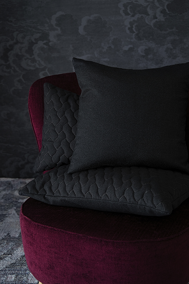BIANCA cushion: black